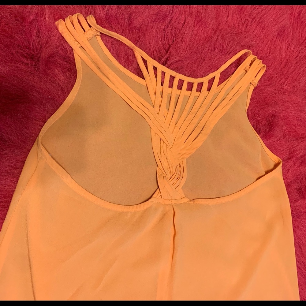 Peach blouse - Picture 2 of 2
